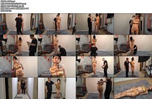 [随心原创] 雅熙金色比基尼全身紧缚又长又直的腿紧紧闭合在一起艰难行走-丝依依