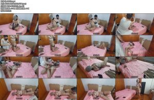 [网友原创] 我的媳妇 165弹、多层丝袜套头驷马X_X踮脚X_X绞刑内置玩具踮到双腿直颤抖直接失禁真成水帘洞了-丝依依