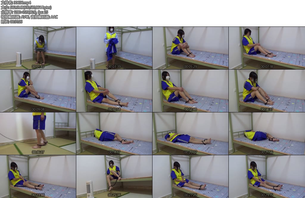 [新月原创] 荷露定拍女犯关押赤脚足镣被收押之后关押在房间里的女孩-丝依依