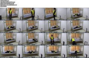 [新月原创] 佳怡我被逮捕成为女犯戴上手铐脚铐后押入牢房后被tk受尽折磨-丝依依