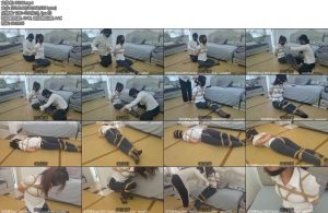 [新月原创] 玉箫水灵女舞绳紧缚练习白衬衣牛仔裤黑丝裤里丝黑丝蒙眼封嘴-丝依依