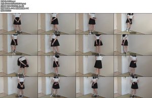 [kiki原创] jk白袜黑色手铐与黑铁脚镣挣扎-丝依依