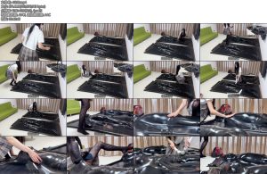 [黑魔法师] 颜老师的真实身份是乳胶女博士其实是乳胶魅魔用乳胶真空床抓住了两个学生以后立刻对两个学生展开了榨汁调教双人真空床被拘束-丝依依