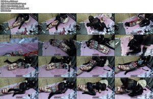 [安安与清月] 油亮肉丝美女蛇清月首次出境全身红绳紧缚充气口塞嘟嘴塑料袋捂嘴红绳狠狠勒脖数次达到挣扎极限扭动-丝依依