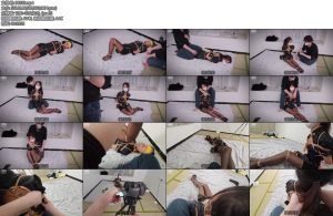 [心悦艺束] 黑丝宁红叶cos闺房游戏捆绑玩熊-丝依依