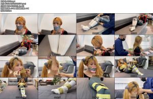 [默示录] 缚艺录 小敏定拍还是同好的支持以后拍摄小敏都不露脸了胶带封嘴健身衣白色长腿袜小敏真是人美身材好-丝依依