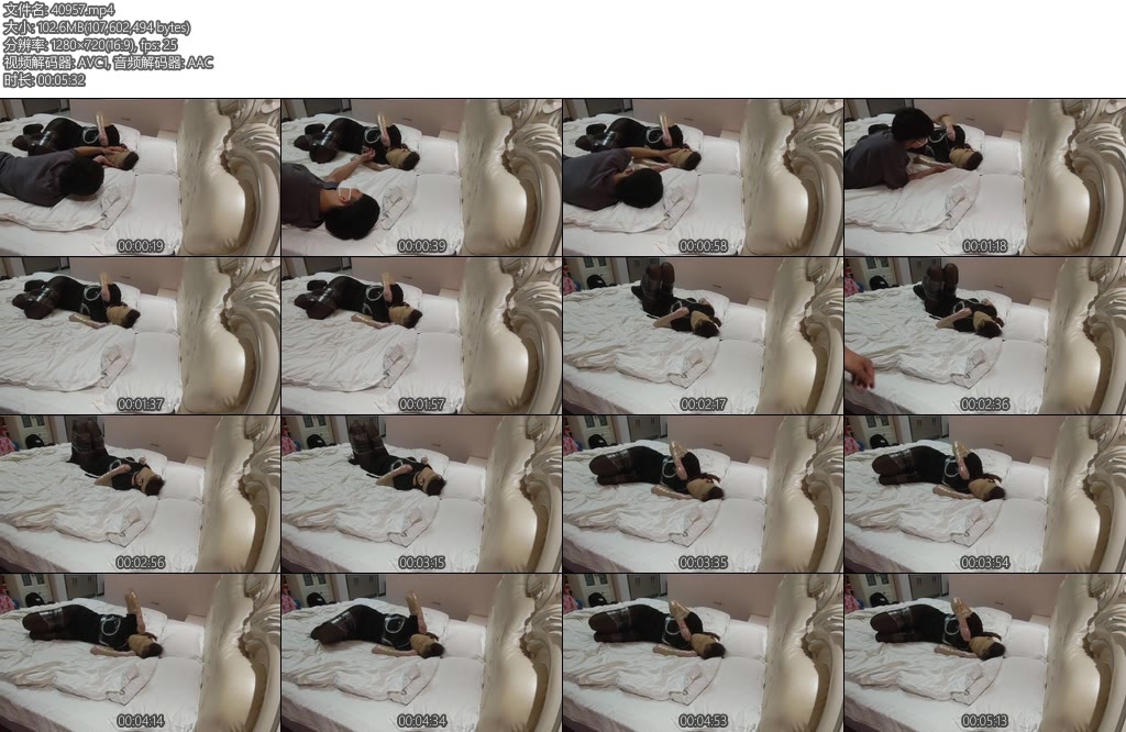 [酱酱喵] 酱酱k9憋尿下-丝依依