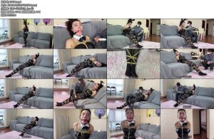 [贝特原创] 超X_X级漫画身材美女（03）黑丝兔女郎S级身材诱惑御姐挠痒玩弄黑丝奶油诱人鞭打挠痒项圈牵绳-丝依依