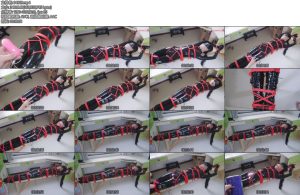 [亚洲绳艺] 乳胶衣芭蕾鞋长凳拘束电击震动调教口塞眼罩感官剥夺沉浸式体验-丝依依