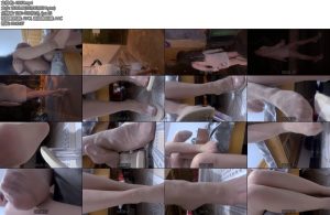 [出租屋原创] 出租屋游戏 恋足向下位者视角肉丝丝袜脚幻想-丝依依