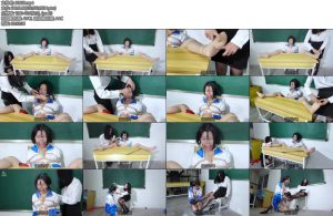 [樱束原创] 在劫难逃的女学生有变态癖好的女老师以学生成绩不好单独留下她来好好惩罚开腿绑在课桌上狠狠的挠她痒痒给她带上开口马具棒棒刺激折磨她老师一脸的享受的让学生跪着挠她的性感黑丝脚心-丝依依