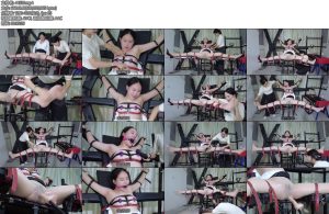 [樱束原创] 女间谍商业女间谍被抓获后的惨烈下场被羞耻的剥光衣物固定在开腿刑椅上一顿猛地输出折磨疯狂全身TK痒到让她怀疑人生跳D棒棒炮击齐输出让她羞耻的多次强G-丝依依