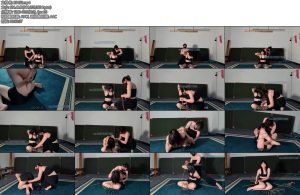 [山鬼原创] 十八岁女高中生跟女斯的互动诱惑人心的躯体进入X_X的X_X娇喘呻吟的喘息不断深入-丝依依