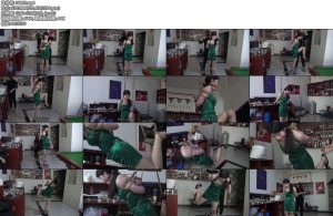 [胜景影视] 圈养中女M之堵嘴捆吊-丝依依