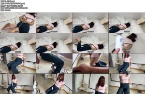 [菠萝摄影] 调教财务刘姐的真实故事（第二十集）带着刘姐晨练再去上班职业装短肉丝粉高跟抽打震动玩具-丝依依