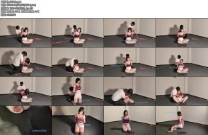 [山鬼原创] 十八岁女高拍摄不一样的私房照片两个人的前戏让人面红羞涩-丝依依