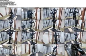 [鹿角与猫爪] 乳胶奴婢的硬核重装重虐无氧运动金属手颈枷金属束腰带穿着金属贞操锁双电击器内置8贴片充气塞呼吸面具连接背带式双负压瓶脚戴金属镣铐-丝依依