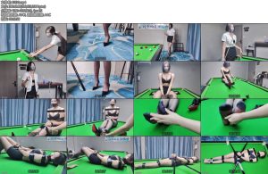 [咸鱼与梦] 台球助教的惩罚朋友找了台球助教雯雯打算和她玩点有意思的刺激小游戏输一次脱件衣服让人看了雯雯的身材欲罢不能打算胶带缠身堵嘴内衣性感 把她牢牢的固定在台球桌上自己挣扎-丝依依