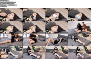 [默示录] 缚艺录小G小G的第一次胶带贴贴贴体验严实地封嘴白皙的大腿与小脚看了就忍不住摸几下-丝依依