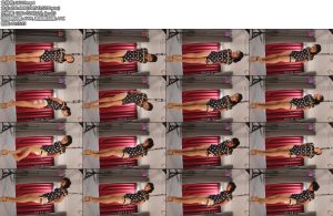 [路由原创] 电控罚站模特被捆住吊在吊架上被迫垫脚尖站立-丝依依