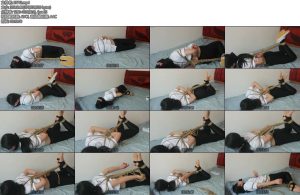 [臭脚妹妹] 库里丝踩脚袜白一带-丝依依