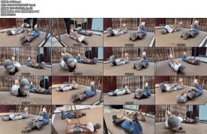 [枫叶原创] 两个女孩关系亲密却无法互相帮助3-丝依依