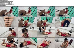 [冰悦原创] 超狠的极限扎带束缚加直臂束缚驷马加带十分钟5·5超大号口球手臂 嘴巴崩溃无助-丝依依