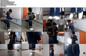 [吴越原创] 妞妞小白鞋牛仔裤（第一季）层层递进的捆绑翘臀与美胸的美妙手感初次尝试另类小皮鞭步履艰难的室内观光旅程魔-丝依依