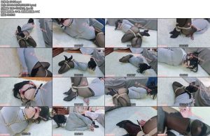 [司念念] 肯豆风连体衣黑丝高跟鞋眼罩口塞项圈分腿驷马挣扎流口水-丝依依