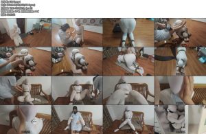 [狸猫原创] 将女M制作成丝袜娃娃定时锁八小时踩踏蹂躏最后装进娃娃储物柜-丝依依