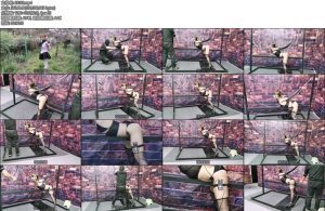 [飞天原创] 黄毛丫头在树林里约见网友像中了邪的一动不动不知不觉地被绑了起来神不知鬼不知地被押到T教室-丝依依