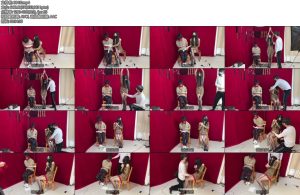 [黑魔法师] 夫妻调教的劫难在家中调教丈夫的颜老师被劫匪入侵家中调教夫妻落入劫匪手中最终经过劫匪的一番调教后双双殒命-丝依依