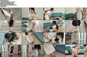 [禾一原创] 沐思沐思受邀请参加挑战活动要求日式紧缚用手拿到桌上的卡和用嘴咬住地上的球挑战成功奖励刷子刷脚膝盖都紫了愣是一声不吭坚持拍完演技非常好-丝依依