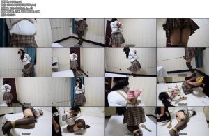 [朱雀雀] 走绳体验坚持不住倒在床上矿泉水-丝依依