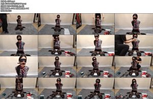 [随心原创] 妍妍空姐装多种口球口珈试戴结束厚说一X_X验哪个口水流的比较多-丝依依