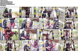 [惩戒学园] loli女战士2中女战士双马尾连体黑丝百合调教女虐女M字开脚吊户外强高野外放置股绳压迫-丝依依