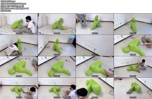 [黑魔法师] 颜老师的绿色木乃伊定拍作品颜老师被包不一样的木乃伊造型AV棒强制tk鞭打-丝依依