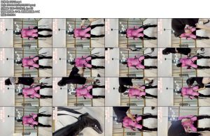 [徒手和小兔] 夏天粉全包胶衣暴汗微孔头套高跟靴椅子捆绑塑料袋呼吸游戏震动强高鞭打SP玩弄到虚脱快要昏倒Part2椅子捆绑-丝依依