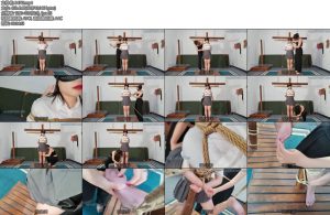 [山鬼原创] 19岁小萝莉平时没机会暴露镜头前既羞涩又解脱拍摄时的淫贱与平常认真学习的样子太反差太刺激-丝依依