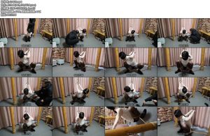 [束缘阁] 黑丝 布鞋 难受的蹲姿-丝依依