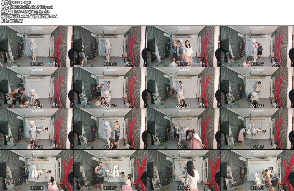 [鑫鑫原创] Kiger和娅妤身着JK白丝一起被绑，驷马吊起来一顿鞭打-丝依依