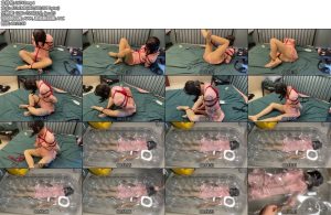 [黑魔法师] 雨涵被红绳捆绑眼罩蒙眼绷带封嘴的雨涵解开拘束又被包在透明的充气睡袋里面玩弄-丝依依