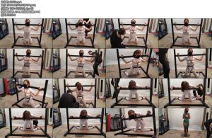 [束缘阁] 兔兔护士裙架子固定-丝依依