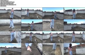 [布莱恩] 18岁女高中生股绳黑铁脚镣户外走路训练-丝依依