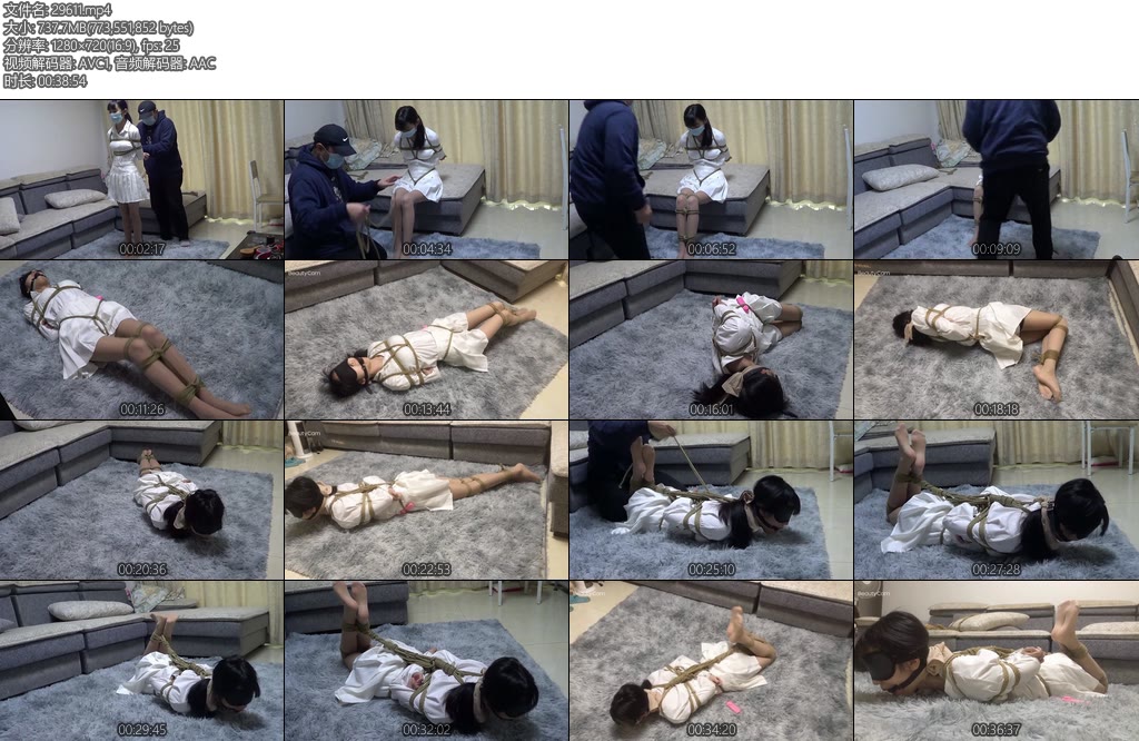 [新月原创] 红豆肉丝衬衣百褶裙丝袜勒嘴加驷马口球TD一起上 口水直流地上放-丝依依