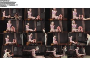 [欧美绳艺] First bastinado experience of Eva-丝依依