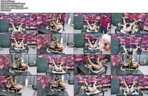 [飞天原创] 新型欧式风拘束架将骚奴禁锢起来把鼻勾舌头夹住吊起来电lu夹住lu头还不停地遭到SP重击及各种玩具的刺激在高强度快乐棒的刺激-丝依依