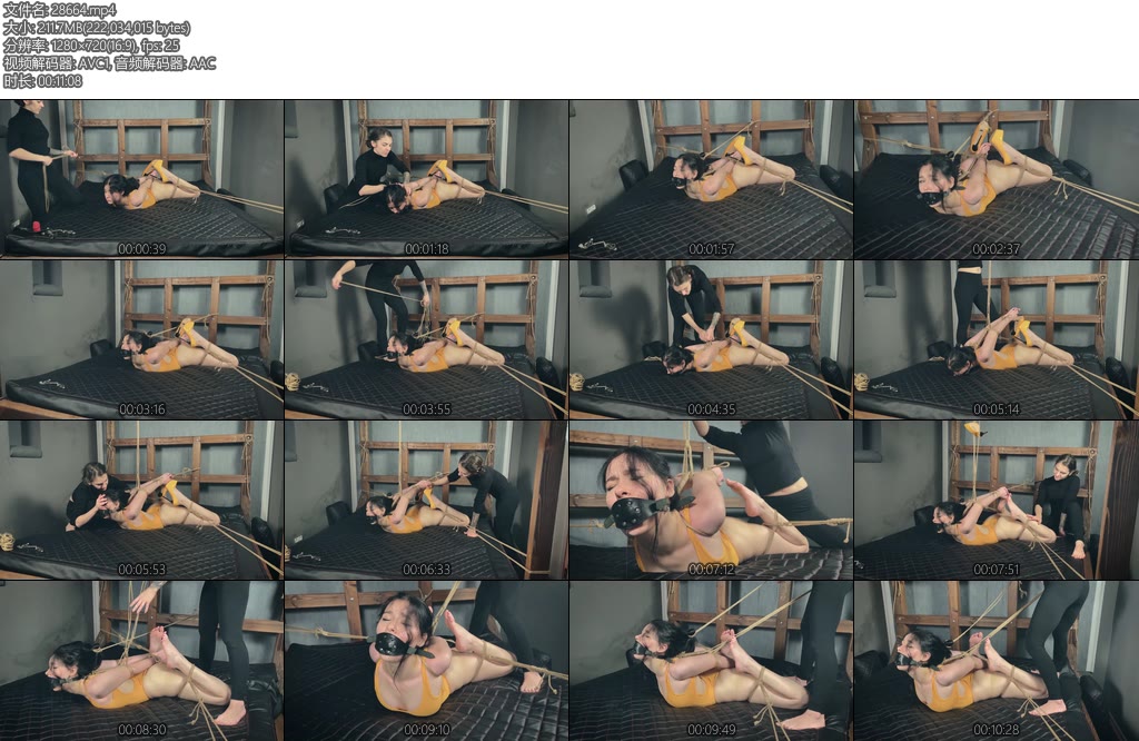 [欧美绳艺] Тhе girl strеtсhеd tightlу with а rоре-丝依依