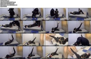 [新月原创] 玉箫黑色性感胶衣肉丝蒙眼塞嘴吊脚缚-丝依依