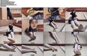 [云雀原创] 双层白丝美女—油光丝袜01超清4k画质粘液丝袜双层白丝丝袜包裹朋友在边上听歌美女努力蠕动求救不能-丝依依